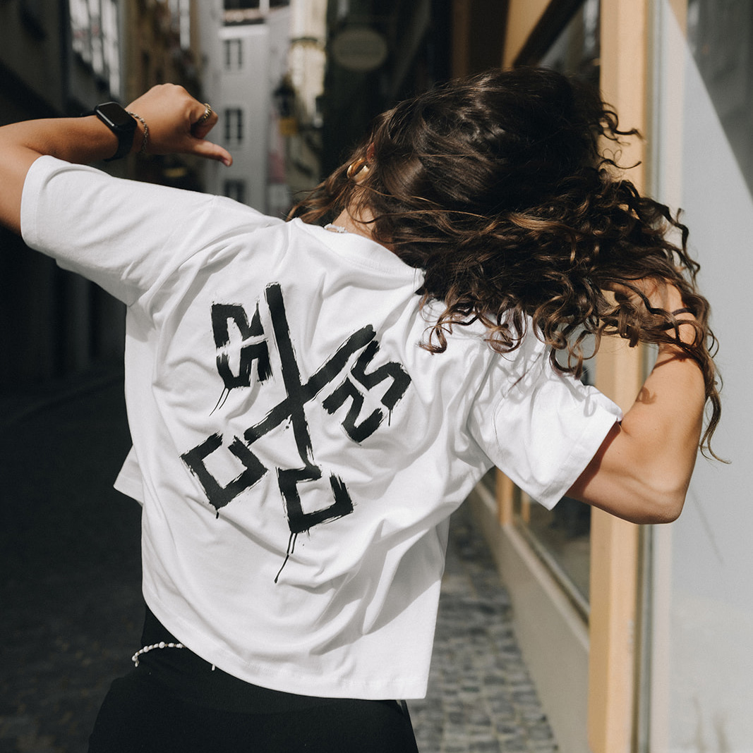 Women Cropped Shirt 'Keys'